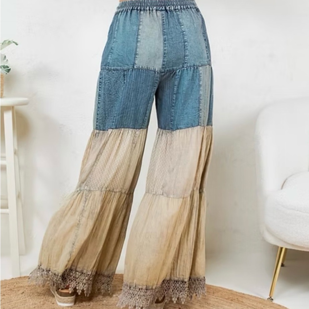 NWT- Young Threads Tiered Wide Leg Pants - Picture 5 of 6